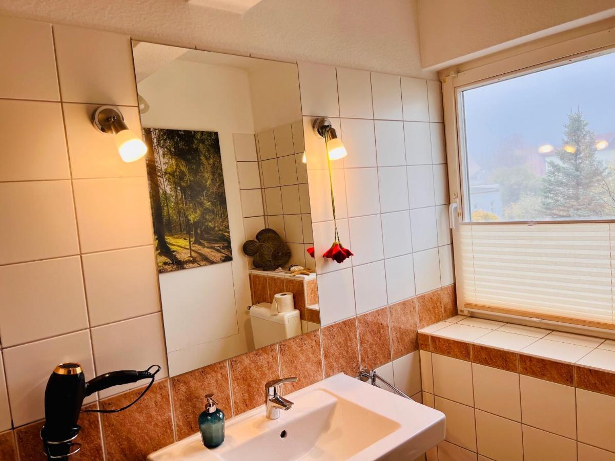 Kuschelige Helle Ferienwohnung 고타 외부 사진